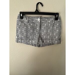 Express Design‎ Studio Size 6 Short Shorts (A554)